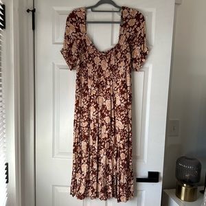 Abercrombie & Fitch Tiered Midi Dress